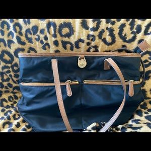 Michael kors purse navy blue